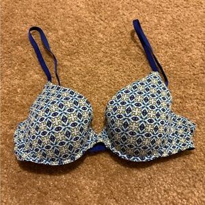 Victoria’s Secret Demi Bra, size 36B